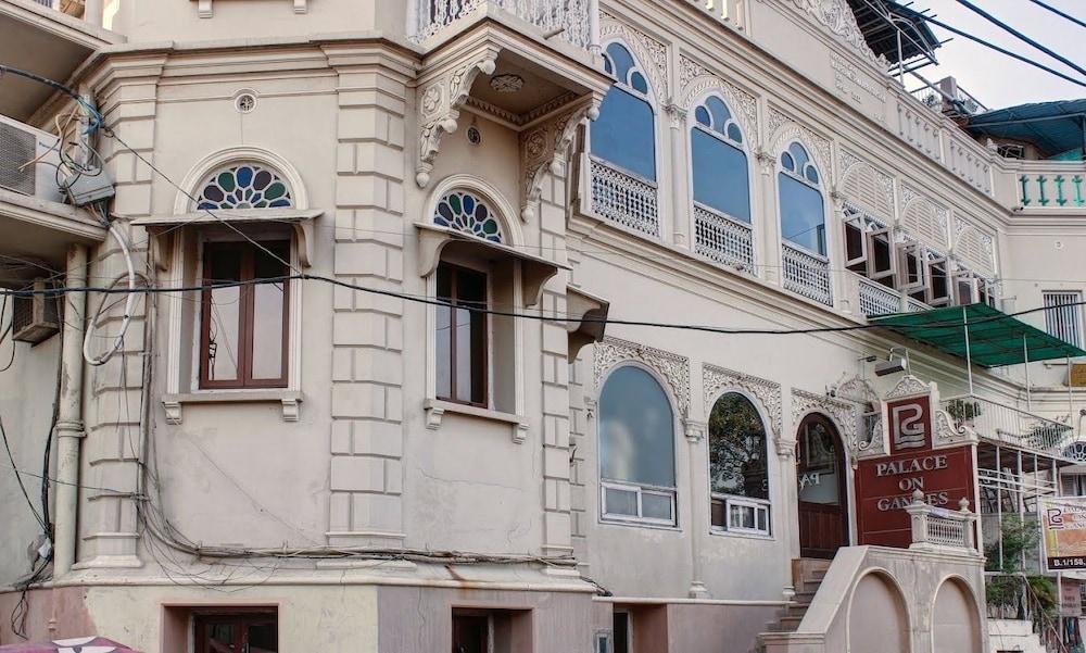 Palace On Ganges - Heritage Hotel Váránaszi Kültér fotó