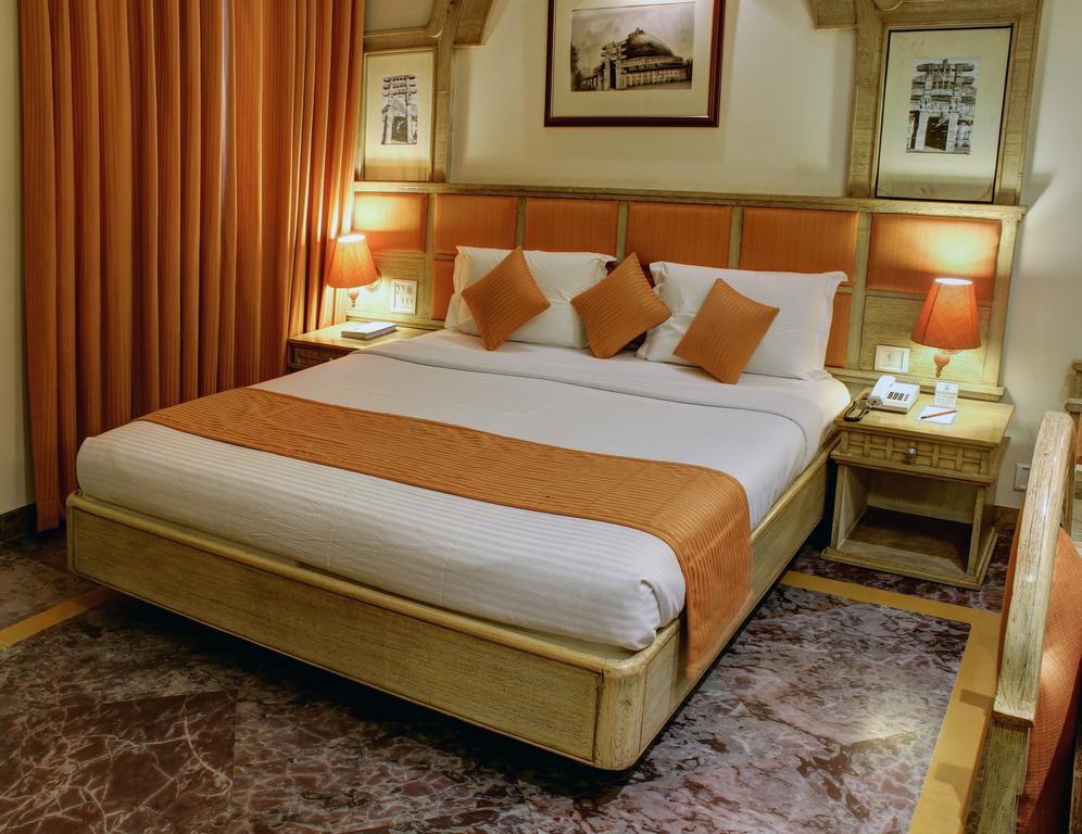 Palace On Ganges - Heritage Hotel Váránaszi Kültér fotó