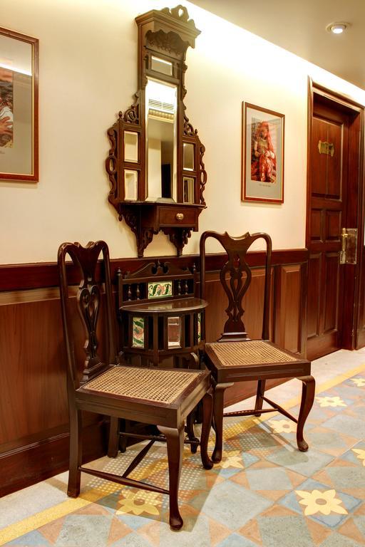 Palace On Ganges - Heritage Hotel Váránaszi Kültér fotó