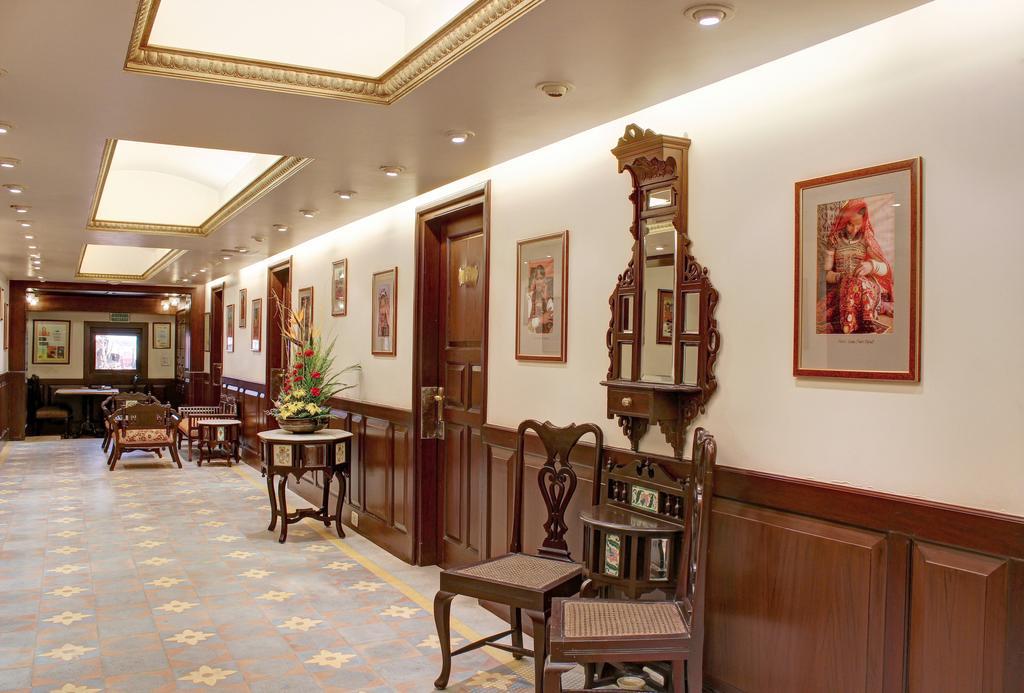 Palace On Ganges - Heritage Hotel Váránaszi Kültér fotó